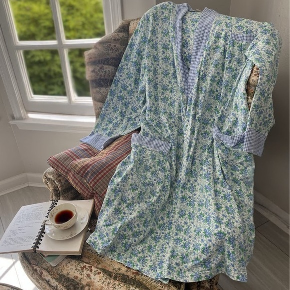 🪻90s Victoria’s Secret Gold Label Floral Cotton Robe M/L Cottagecore Tradwife - Picture 2 of 12
